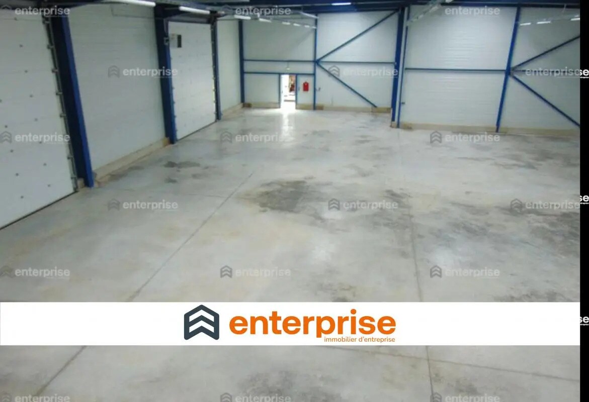 Flex in Neuilly-en-Thelle for lease Interior Photo- Image 1 of 7