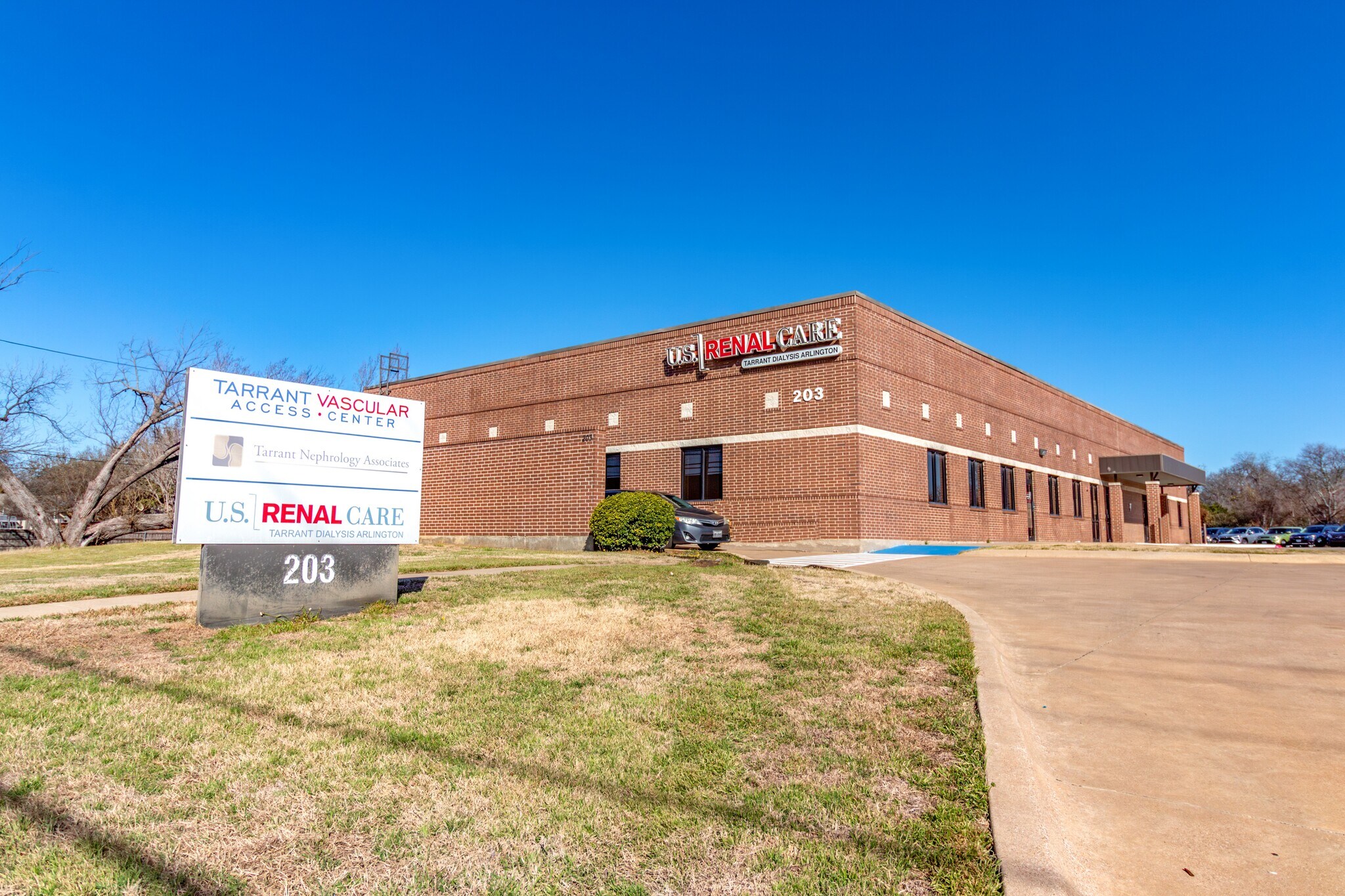 203 W Randol Mill Rd, Arlington, TX for sale Building Photo- Image 1 of 1
