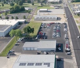 3600-3600 S Limit Ave, Sedalia, MO - aerial  map view