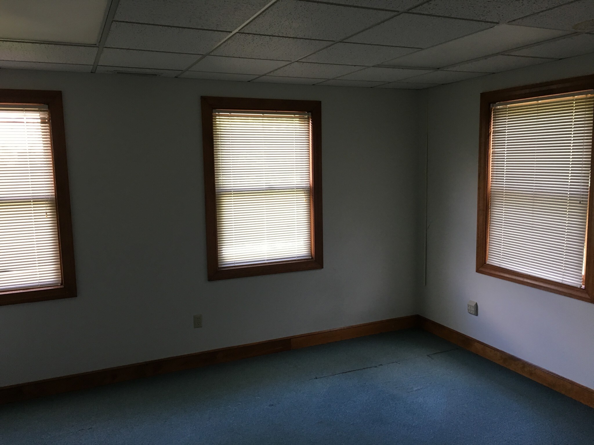 80 Worcester St, North Grafton, MA 01536 Office for Lease