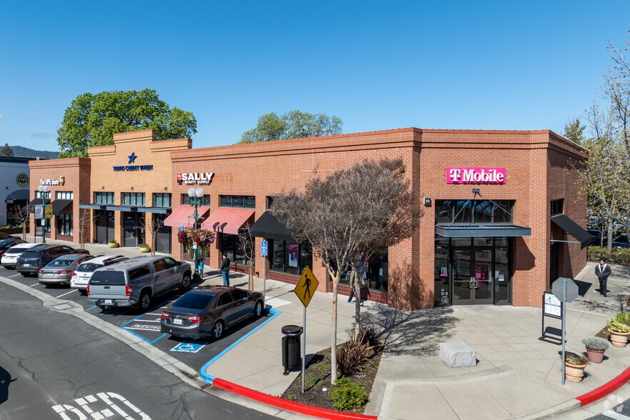 115-125 Crescent Dr, Pleasant Hill, CA for lease - Building Photo - Image 2 of 11