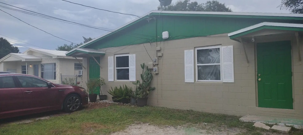 1219 Avenue M, Fort Pierce, FL for sale - Building Photo - Image 3 of 4