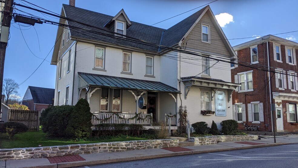312 E King St, Malvern, PA 19355