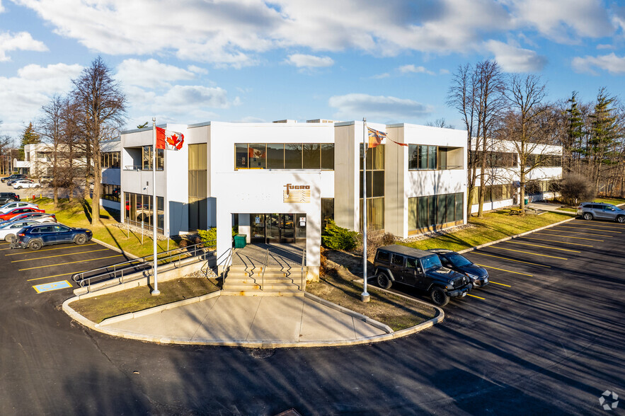 2505 Meadowvale Blvd, Mississauga, ON for lease - Primary Photo - Image 1 of 4