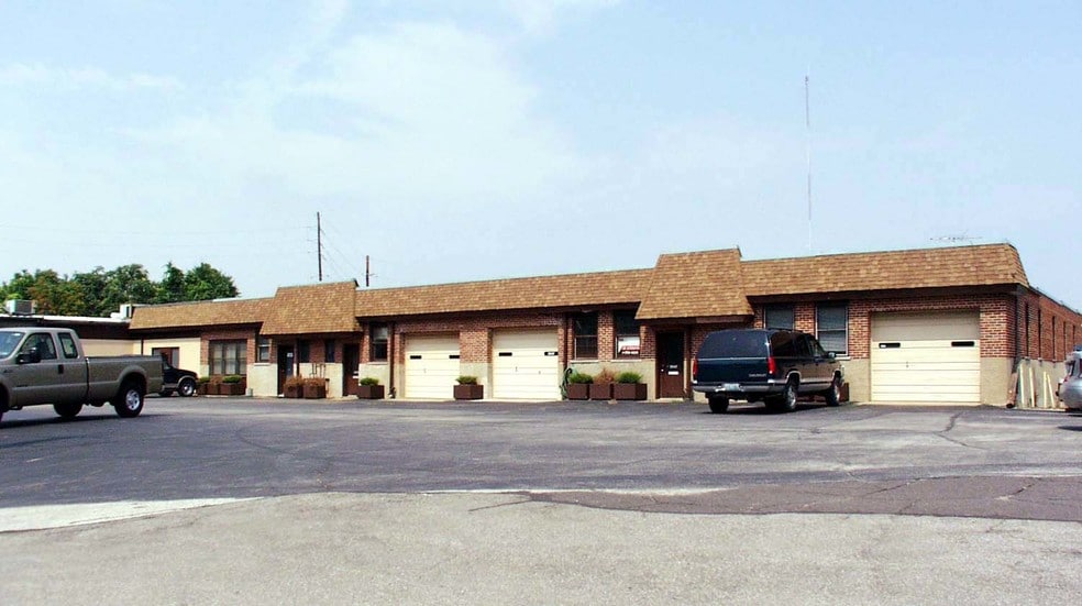3047 Bartold Ave, Maplewood, MO for lease - Building Photo - Image 3 of 7