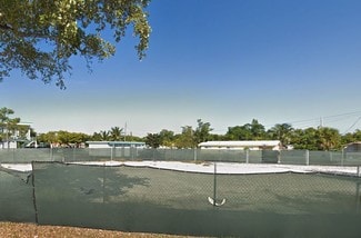 More details for 13750 W Dixie Hwy, North Miami, FL - Land for Lease