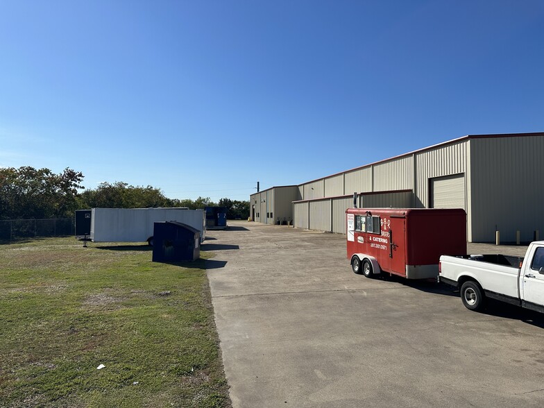 101 Highway 146, Texas City, TX for lease - Building Photo - Image 2 of 17