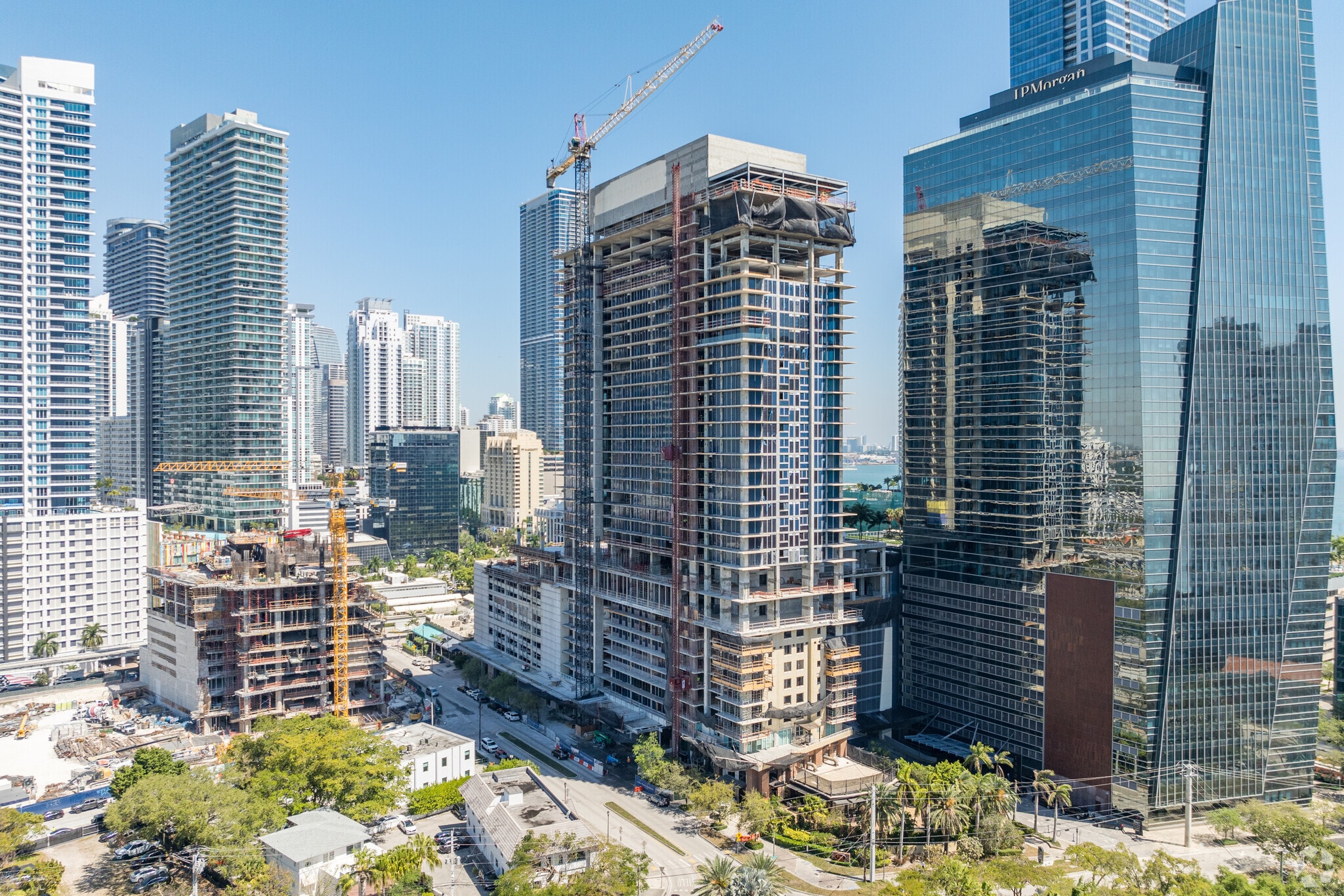 1451 S Miami Ave, Miami, FL for lease Primary Photo- Image 1 of 3