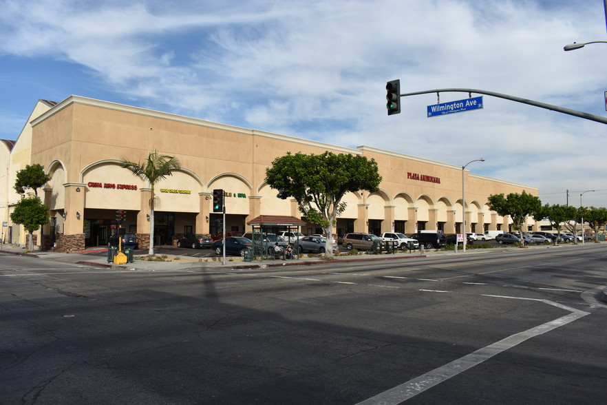 1901-1911 E Gage Ave, Los Angeles, CA for sale - Building Photo - Image 1 of 1