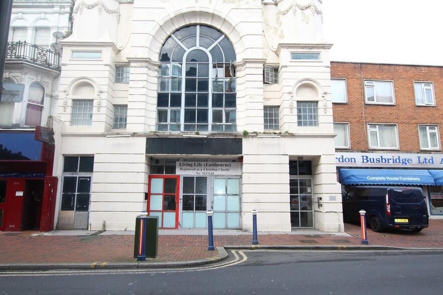 56 Seaside Rd, Eastbourne for lease - Building Photo - Image 1 of 24