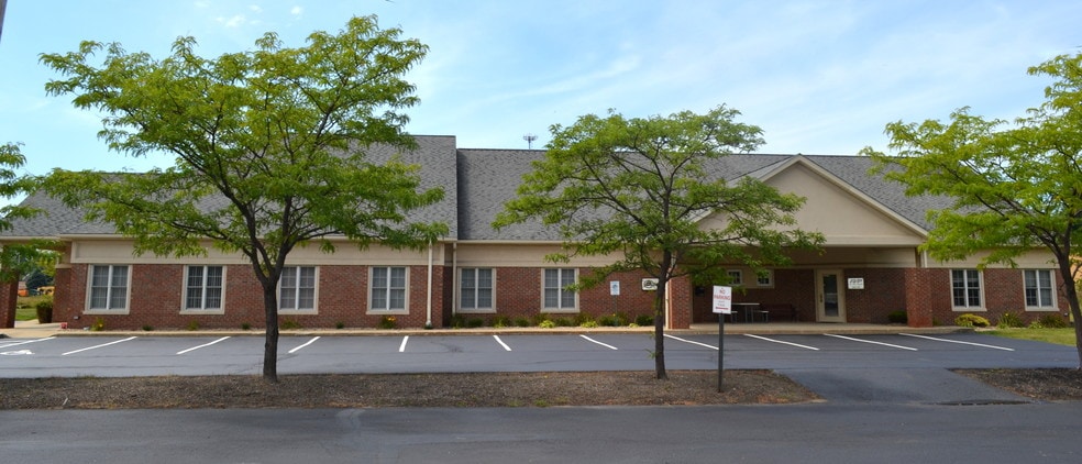 368 Blackbrook Rd, Painesville, OH for lease - Building Photo - Image 2 of 2