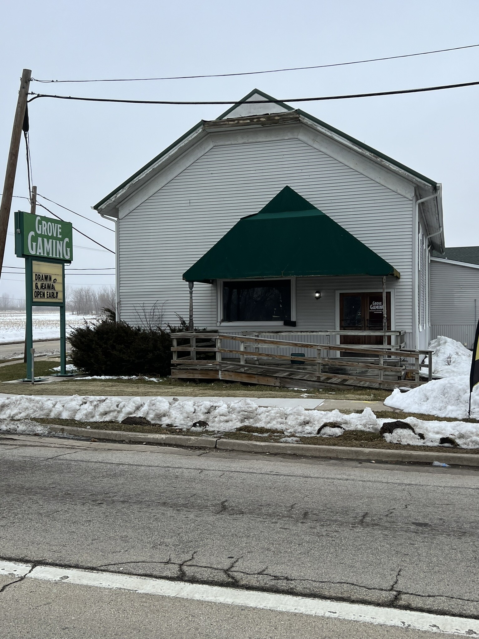 100 E Grove St, Poplar Grove, IL for lease Building Photo- Image 1 of 29