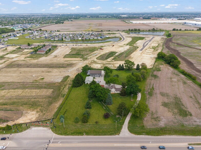 6398 Ridge Rd, Oswego, IL for sale - Building Photo - Image 2 of 16