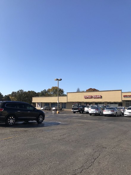 5210-5252 Blue Ridge Blvd, Raytown, MO 64133 - Blue Ridge Plaza | LoopNet