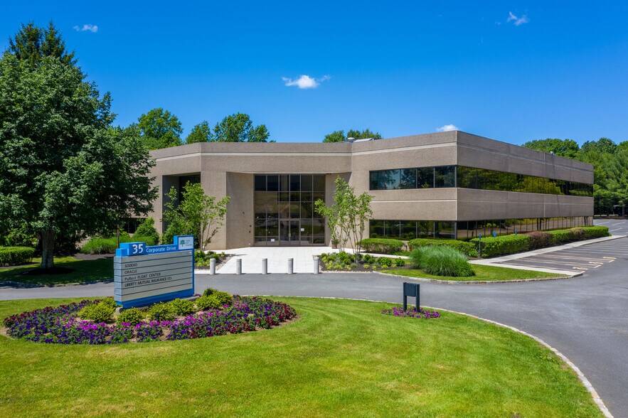 Trumbull, CT Commercial Real Estate for Sale and Lease