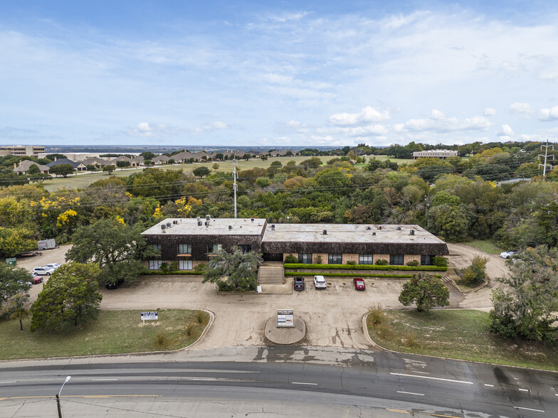 7111 Bosque Blvd, Waco, TX for lease - Building Photo - Image 1 of 3