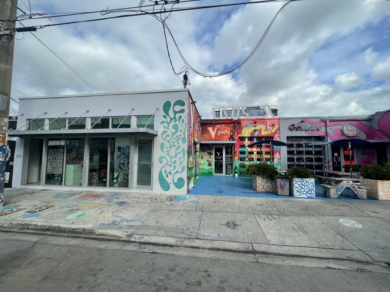 313-319 NW 25th St, Miami, FL for lease - Building Photo - Image 2 of 7