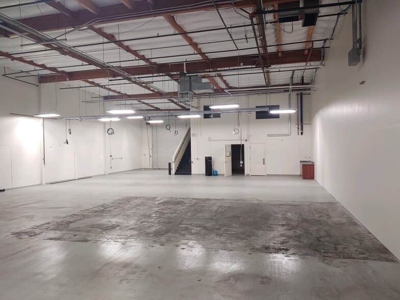 1990 Olivera Rd, Concord, CA for lease - Building Photo - Image 3 of 13