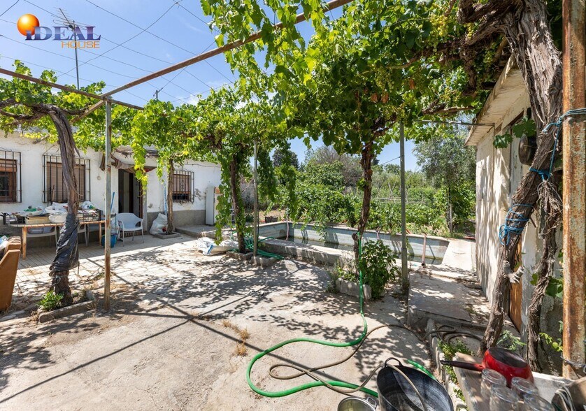 Land in La Zubia for sale - Building Photo - Image 2 of 32