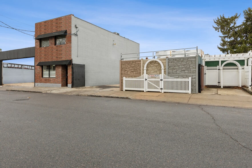 138-27 247th St, Rosedale, NY for sale - Building Photo - Image 2 of 48