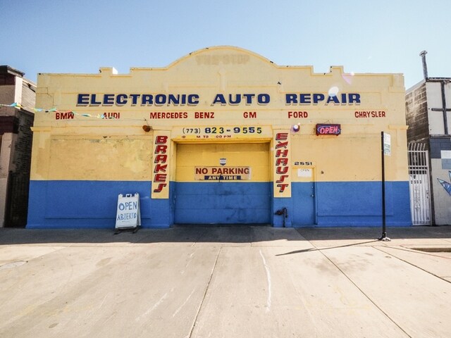 2551 S Spaulding Ave, Chicago, IL for sale - Primary Photo - Image 1 of 1