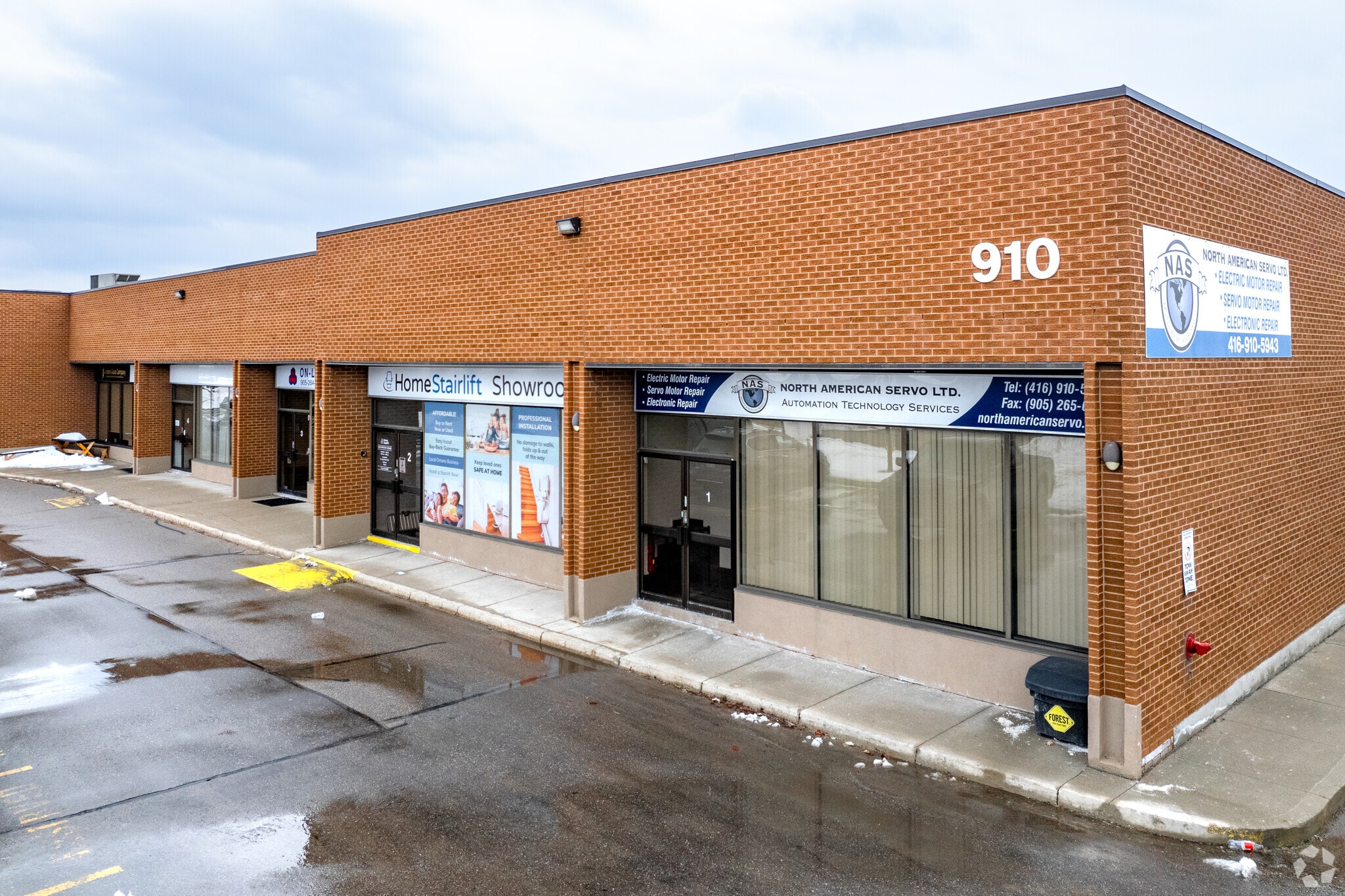 910 Rowntree Dairy Rd, Vaughan, ON for sale Primary Photo- Image 1 of 1