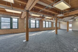 940 W Adams St, Chicago, IL for lease Interior Photo- Image 2 of 6