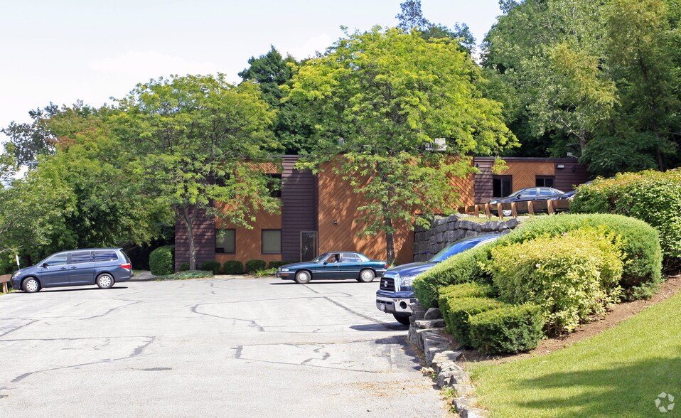 2717 Bellevue Ave, Syracuse, NY for sale - Primary Photo - Image 1 of 1