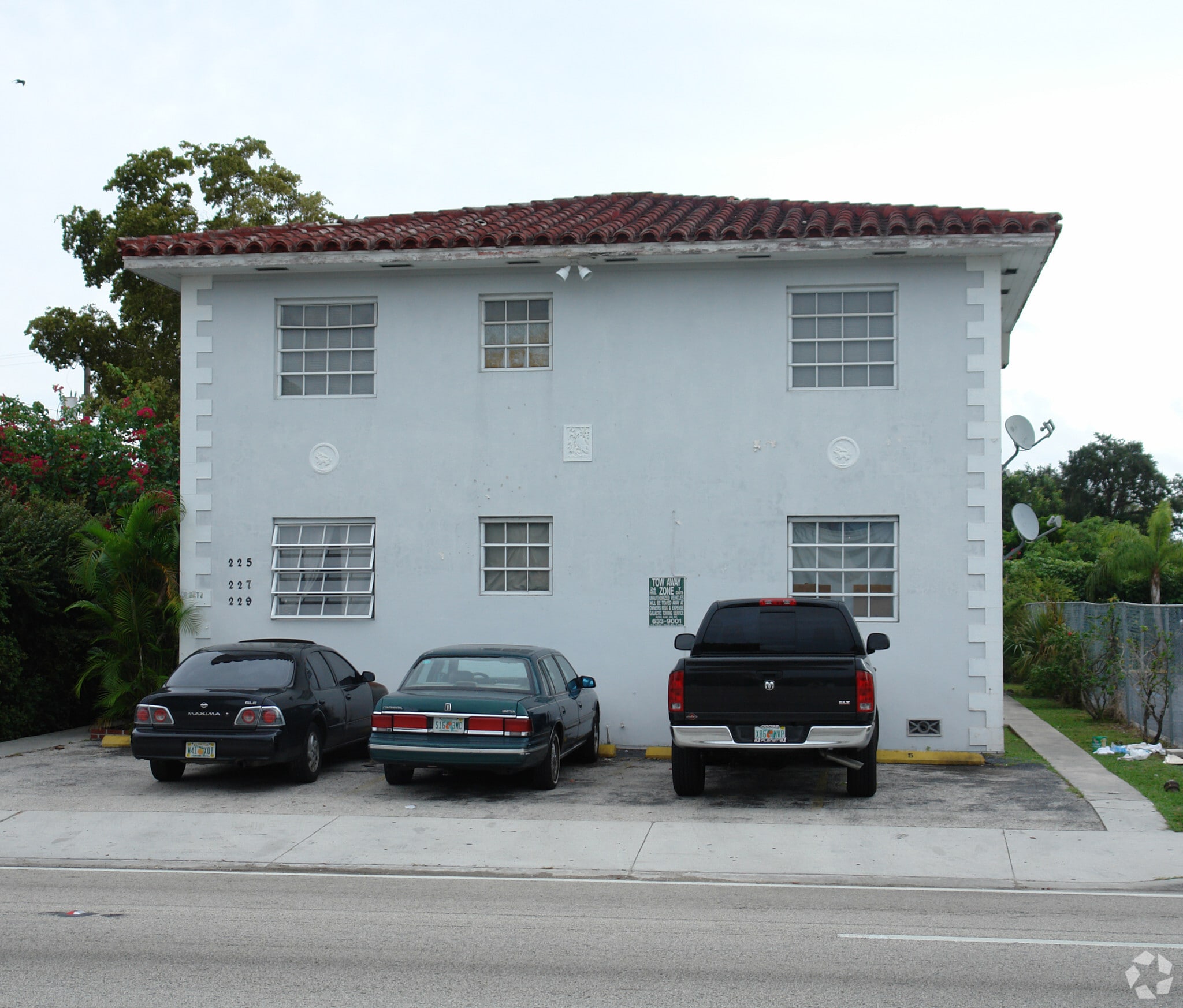 225 SW 27th Ave, Miami, FL for sale Primary Photo- Image 1 of 3