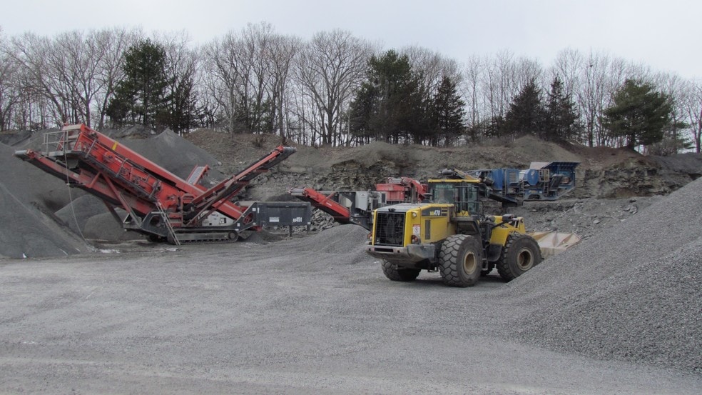 281 Valley Rd, Catskill, NY for sale - Building Photo - Image 1 of 1