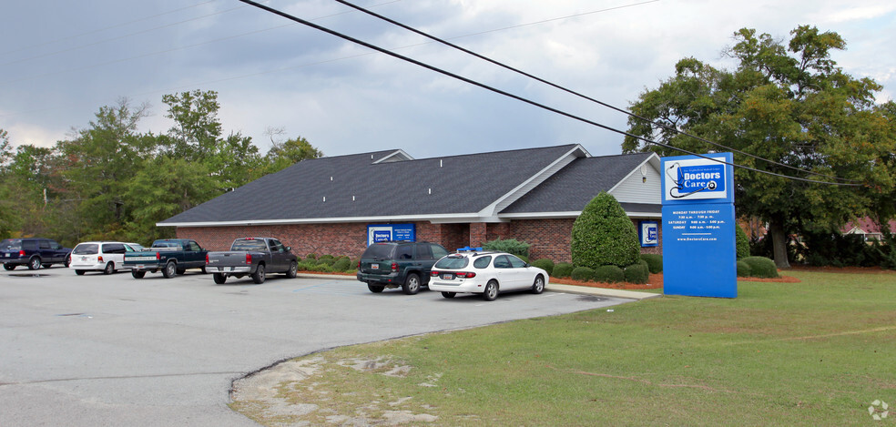 1060 Highway 1 S, Lugoff, SC for sale - Primary Photo - Image 1 of 1