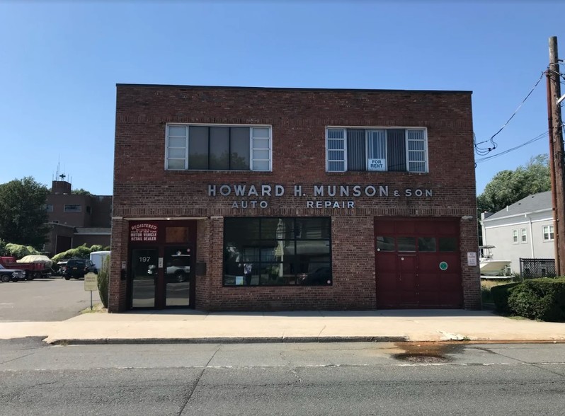 197 New York Ave, Huntington, NY for lease - Primary Photo - Image 1 of 11