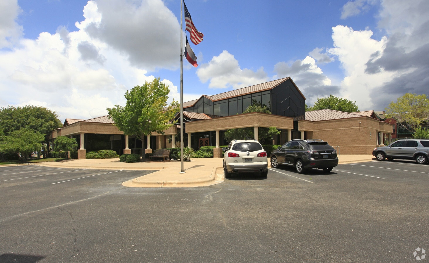 418 E Highland Mall Blvd, Austin, TX 78752