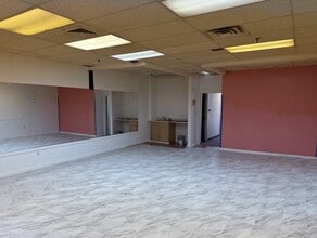 97-101 South St, West Hartford, CT for lease Building Photo- Image 2 of 6