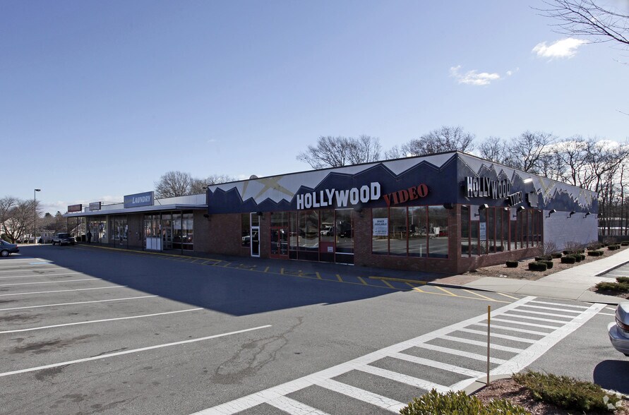 1-11 State Rd, Dartmouth, MA for sale - Primary Photo - Image 1 of 1