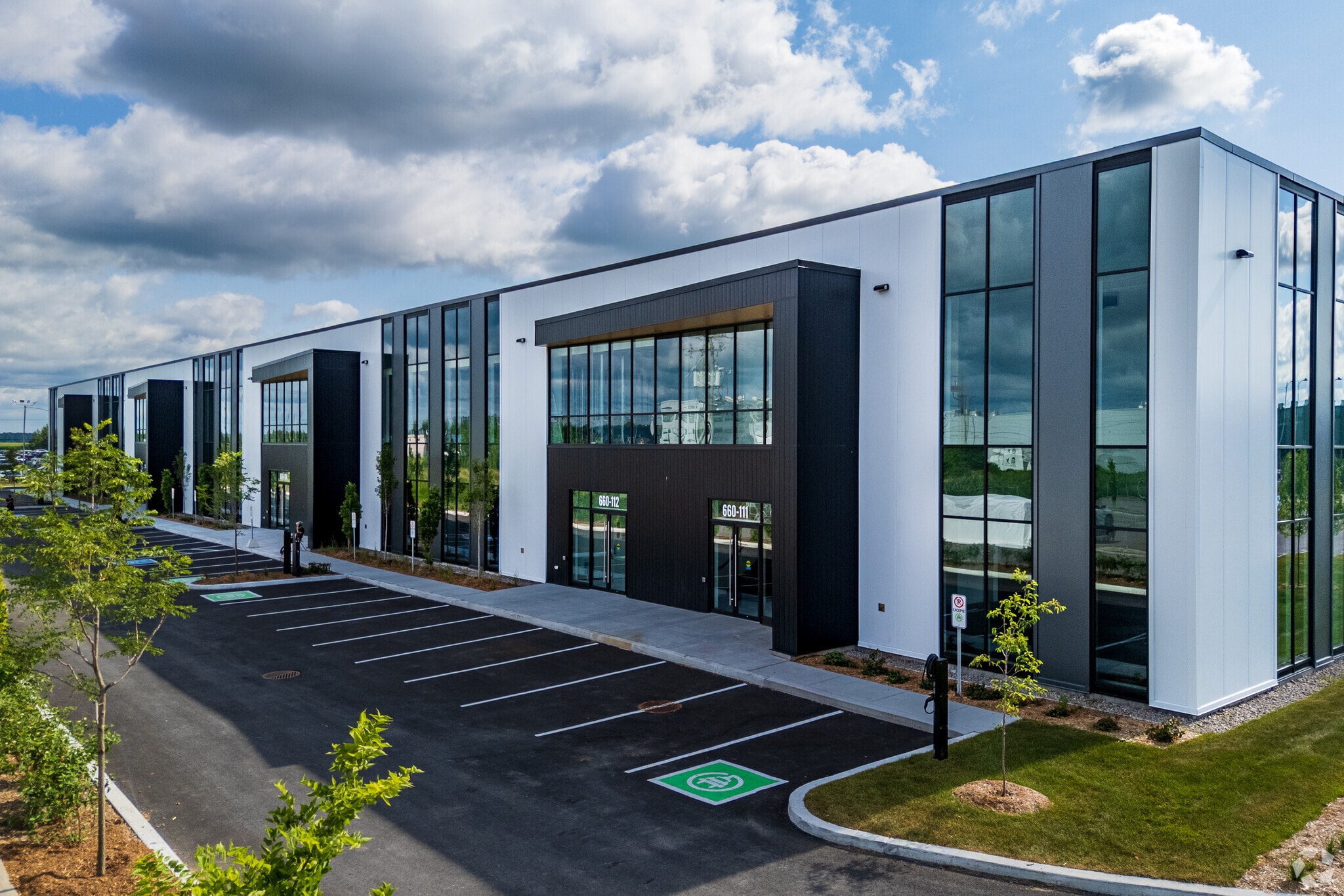 Rue Louis-Blériot, Mascouche, QC for lease Building Photo- Image 1 of 4