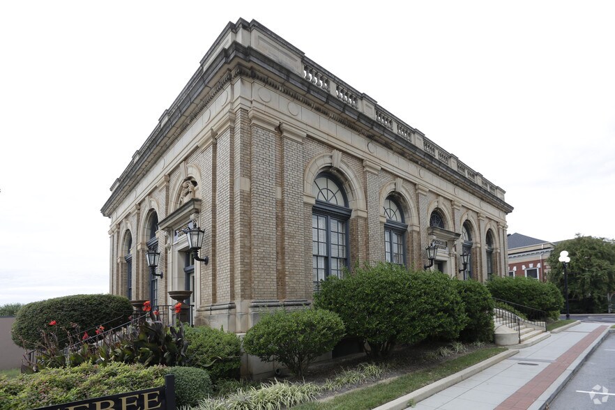 401 N Main St, Anderson, SC for sale - Building Photo - Image 1 of 1