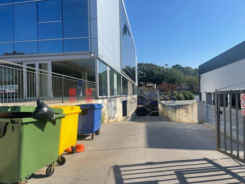 Office in Terrassa, Barcelona for sale - Building Photo - Image 3 of 4