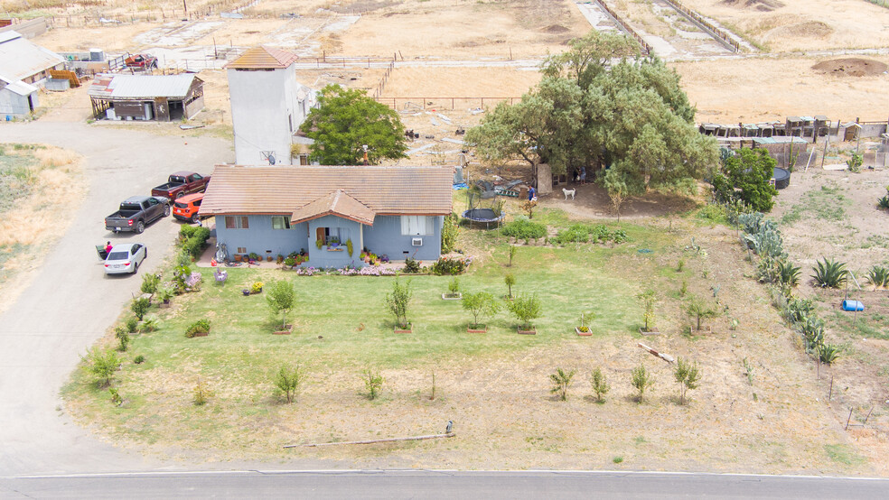 21070 Reeve Rd, Tracy, CA for sale - Primary Photo - Image 3 of 6