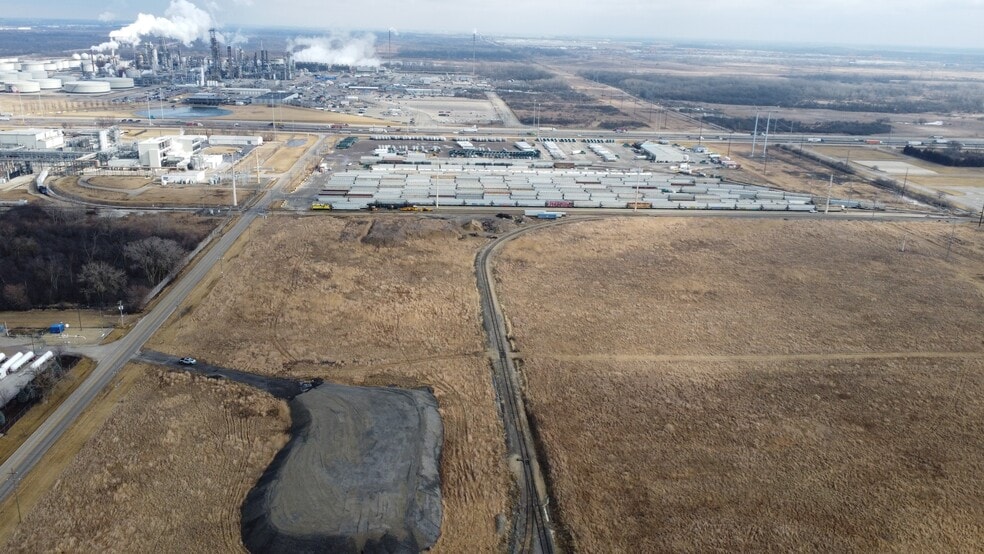 W Durkee Rd, Channahon, IL for sale - Building Photo - Image 1 of 2