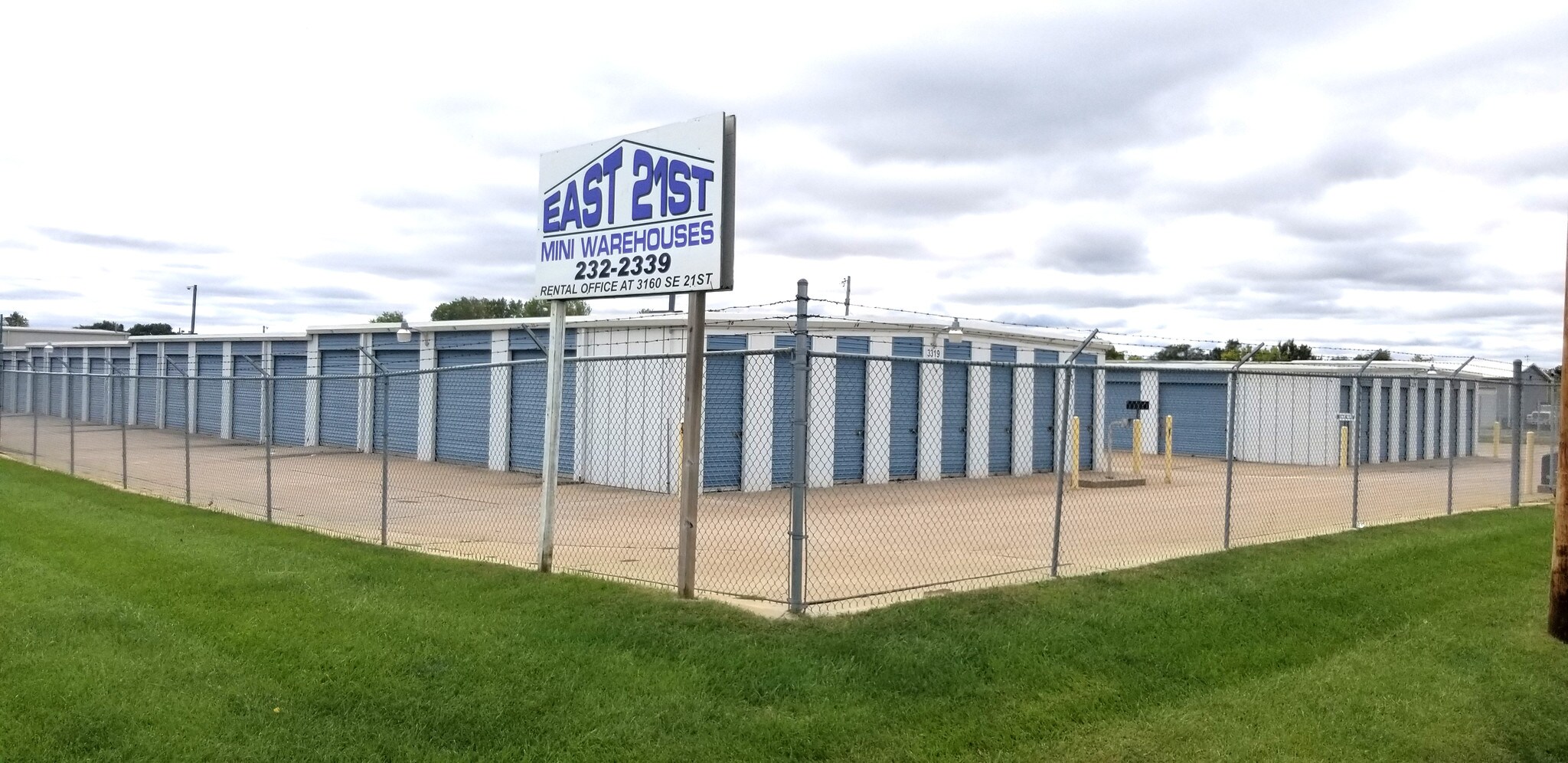 3319 SE 21st St, Topeka, KS for sale Building Photo- Image 1 of 1