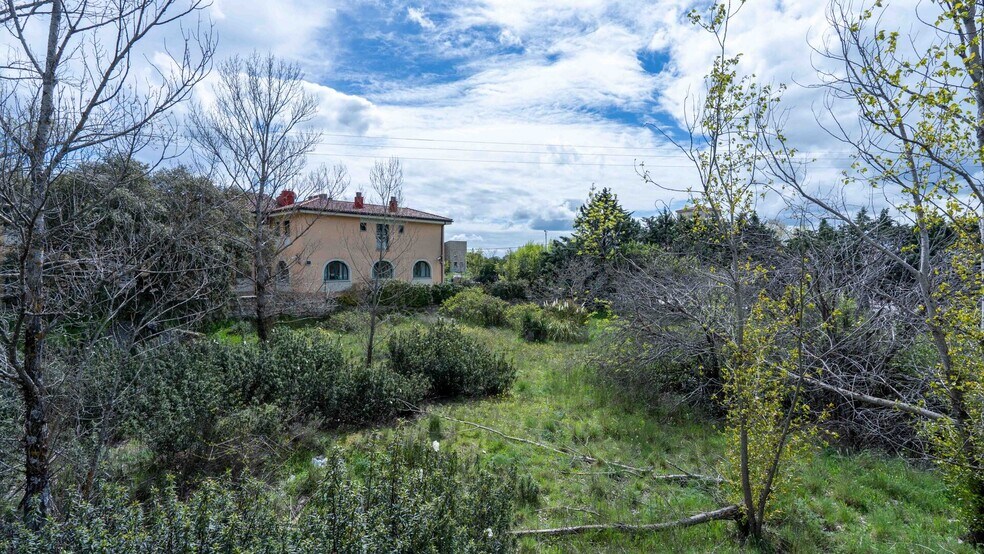 Avenida de la Cabrera, La Cabrera, Madrid for sale - Building Photo - Image 3 of 8