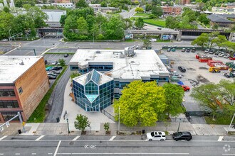 572 S Salina St, Syracuse, NY - AERIAL map view
