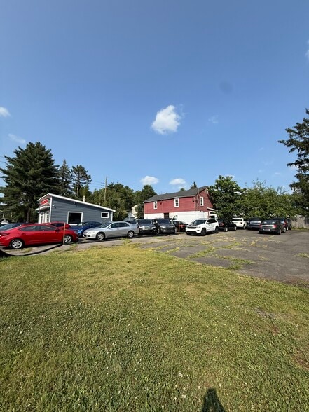 689 Pascack Rd, Washington Township, NJ for sale - Building Photo - Image 2 of 14