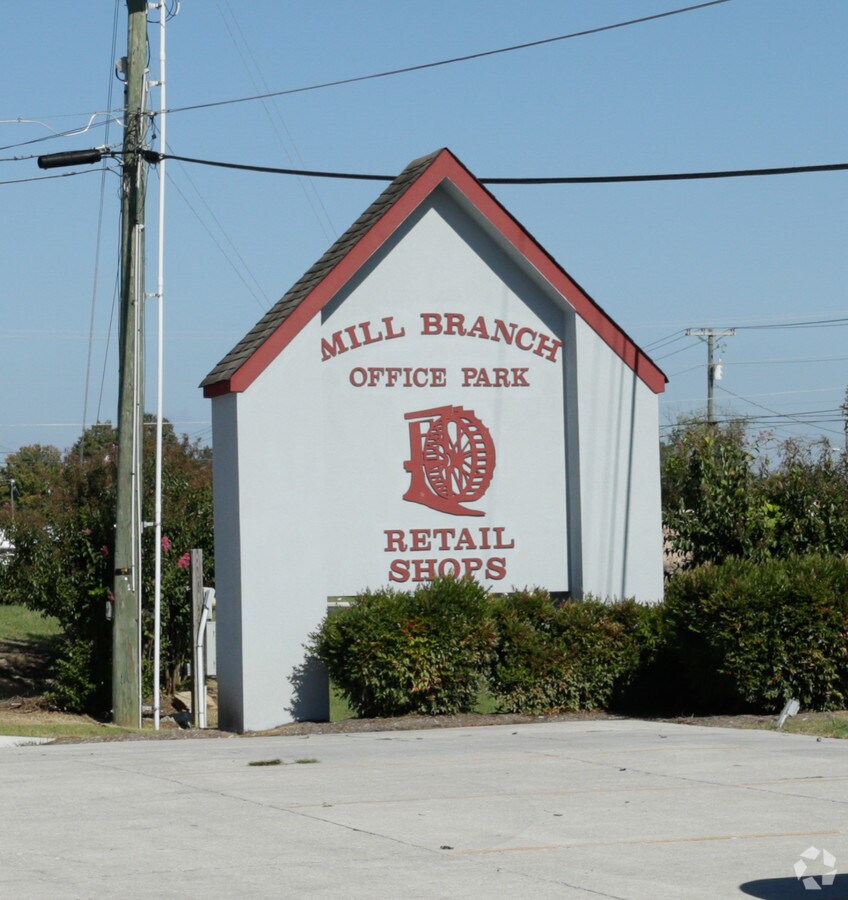 46164620 Mill Branch Ln, Knoxville, TN 37938