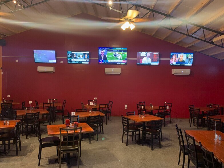 1364 Lexington Hwy, Loretto, TN for sale - Primary Photo - Image 1 of 1