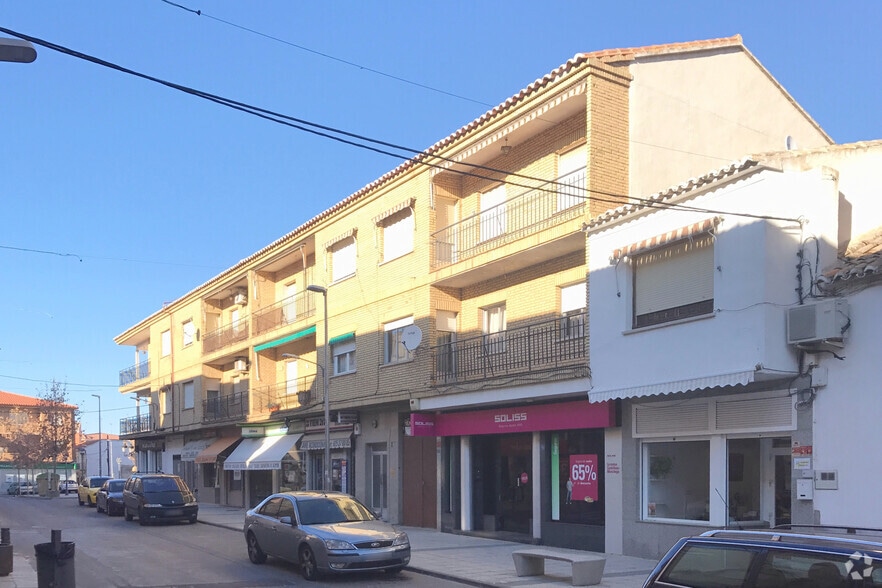 Calle General Mola 3, Polán, Toledo for sale - Building Photo - Image 2 of 2
