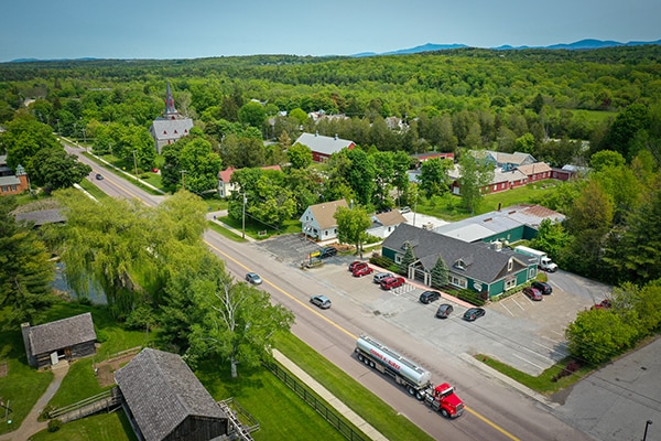 5597 Shelburne Rd, Shelburne, VT for sale - Building Photo - Image 1 of 1