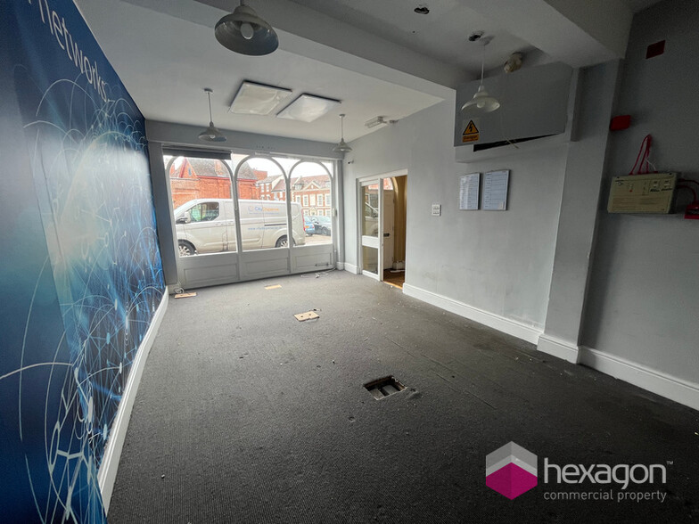 21A Stone St, Dudley for lease - Interior Photo - Image 3 of 10