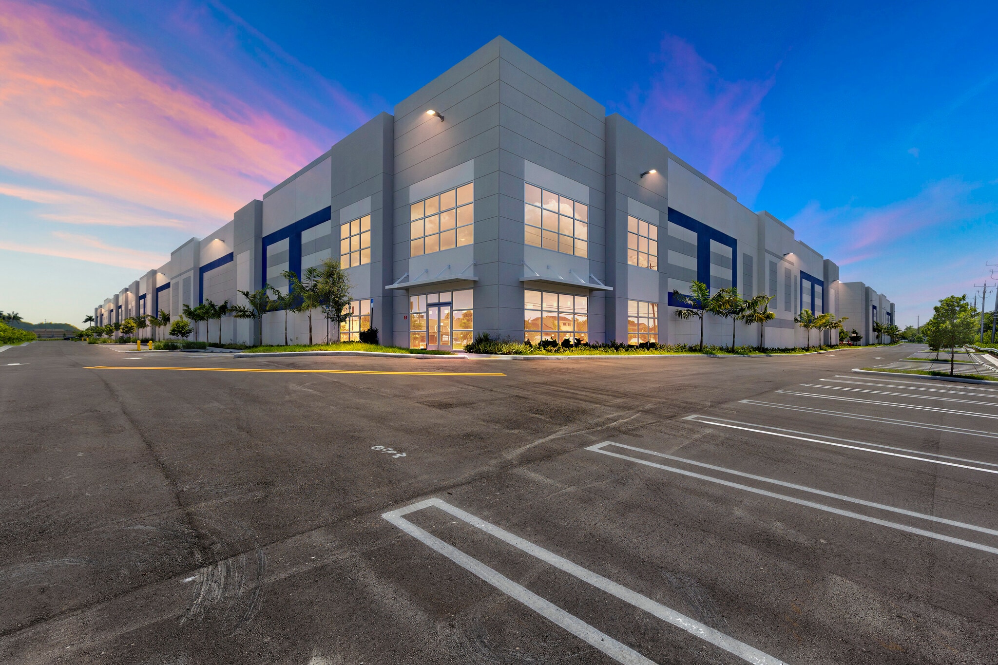 6405 NW 167th St, Hialeah, FL for lease Building Photo- Image 1 of 35